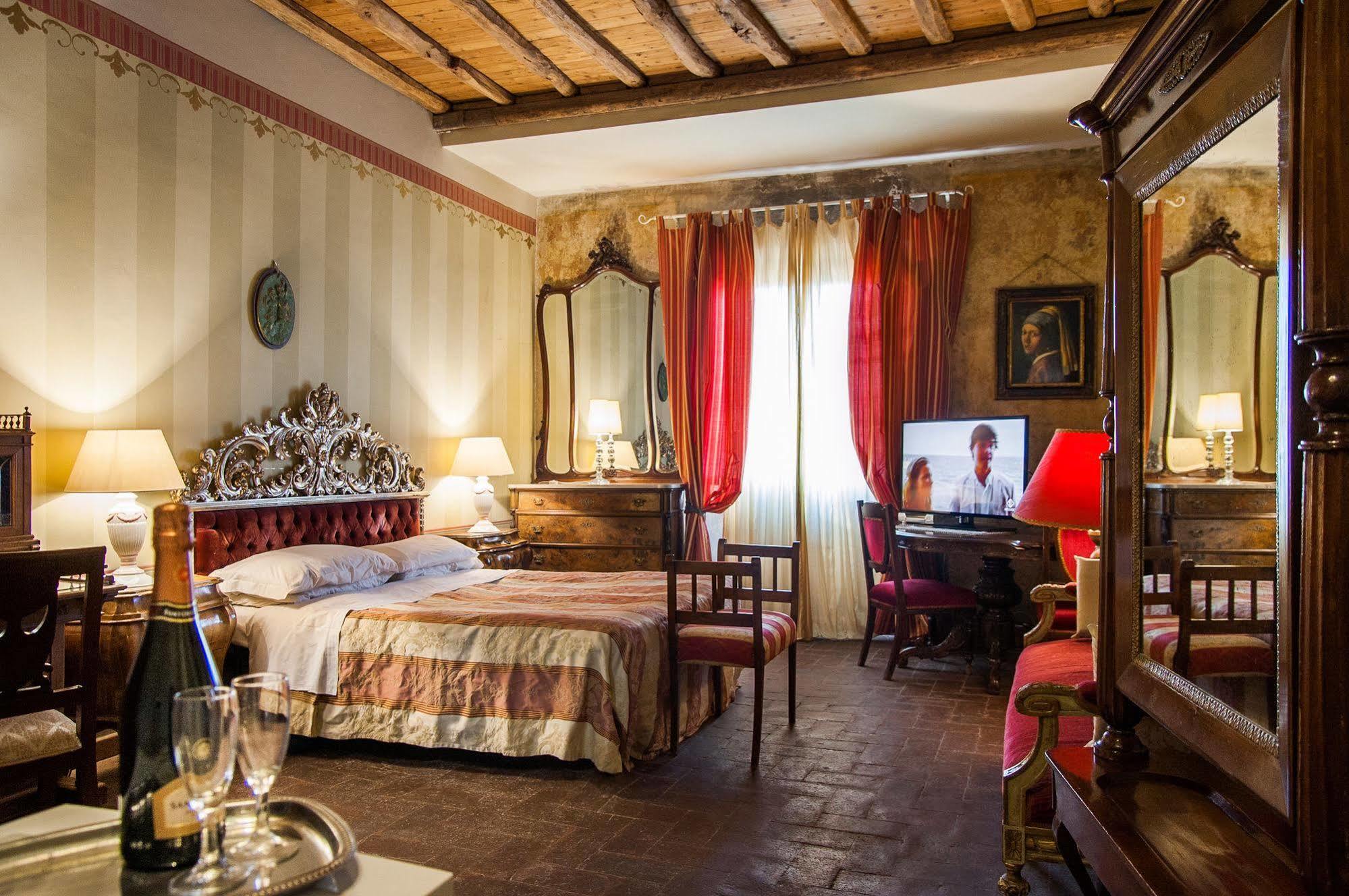Couette-café Al Tuscany *